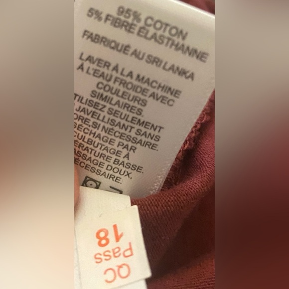 Express One Eleven Burgundy Cut out One Sleeve Top Women's Sz XS - Picture 9 of 11